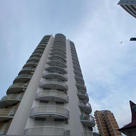 Cond Torre Lägenhet Lignano Sabbiadoro Exteriör bild