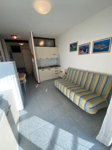 Cond Torre Lägenhet Lignano Sabbiadoro Exteriör bild