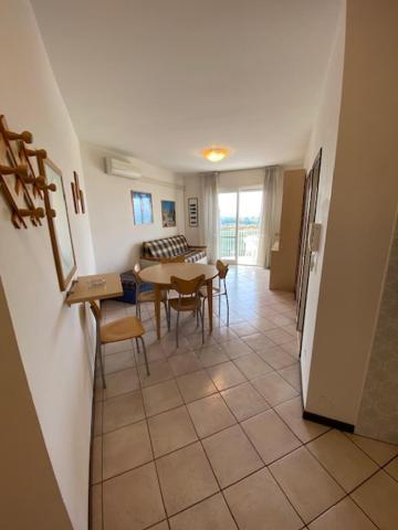 Cond Torre Lägenhet Lignano Sabbiadoro Exteriör bild